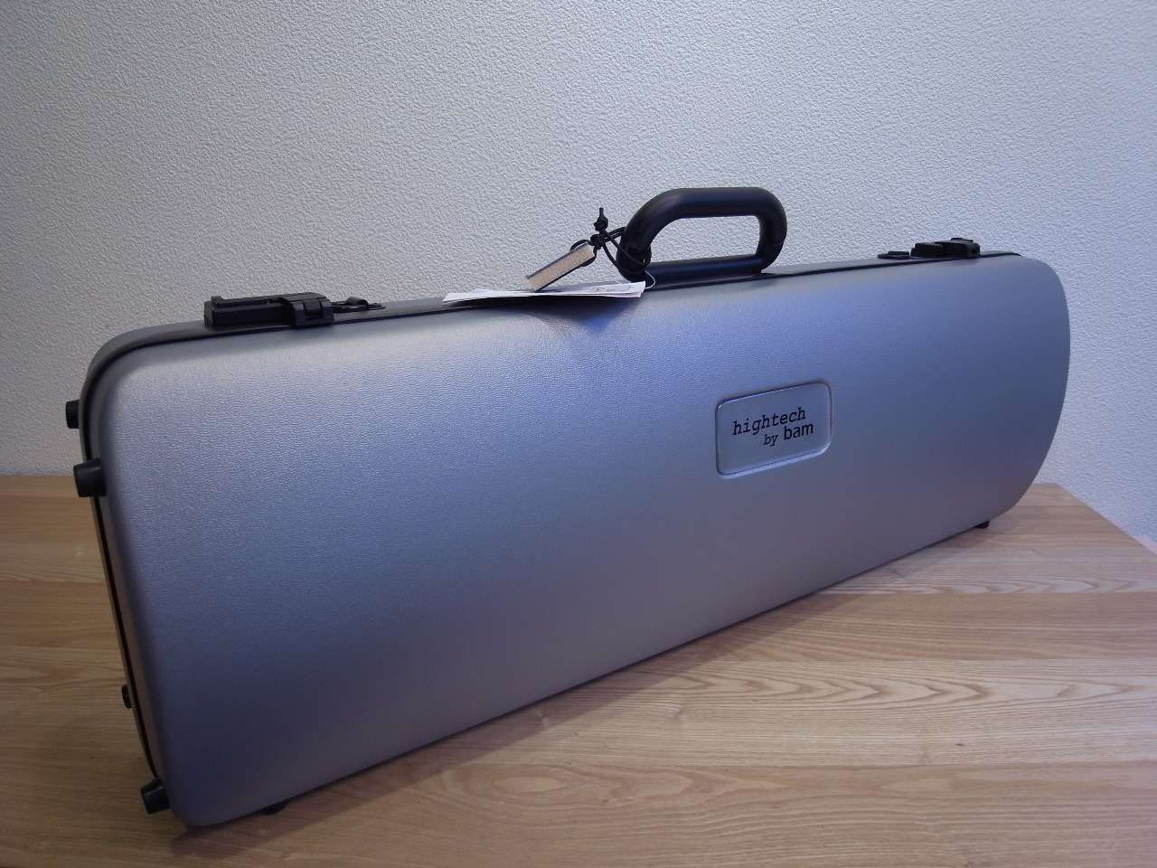 ＢＡＭハイテック・バイオリンケース（シルバー）１．８Ｋｇ BAM Hightech violin case 2001XLS Silver