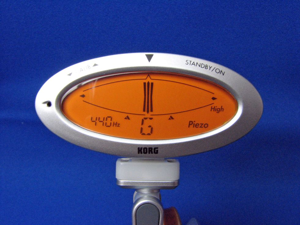 画像: KORG　マイクロ・チューナー（シルバー／パールホワイト）