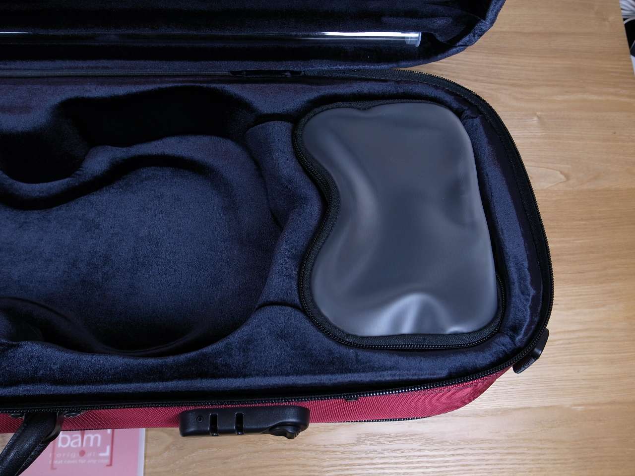 画像: ＢＡＭスタイラス・バイオリンケース２．７Ｋｇ BAM Stylus Oblong violin case 5001S