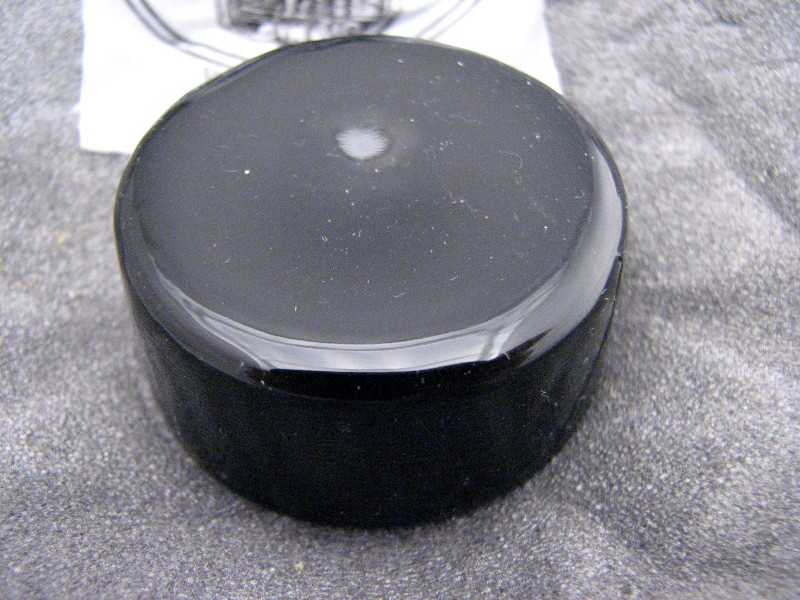 画像: ヒル・ダーク松脂／バイオリン・ビオラ・チェロ Hill Drak Rosin