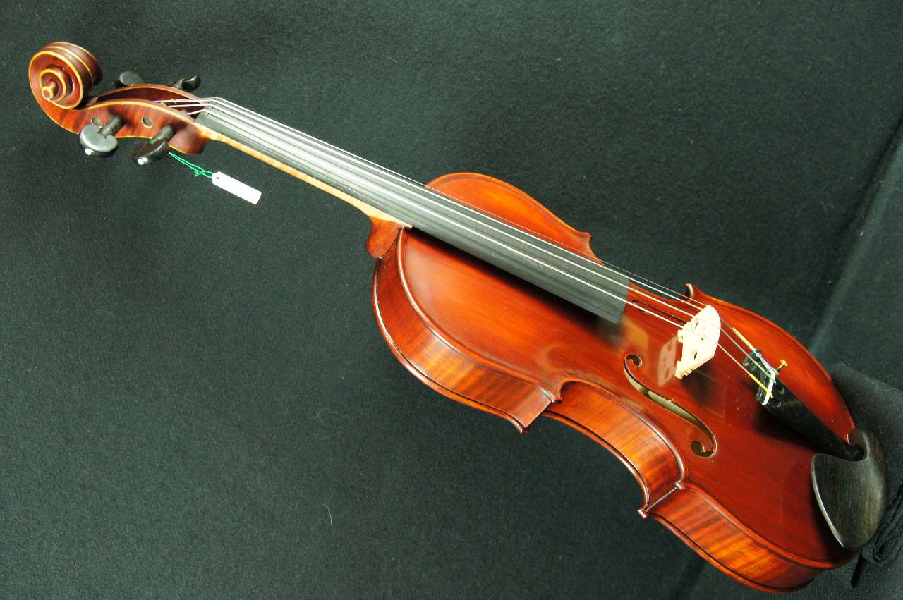 画像: グリガ バイオリン ガマII ４／４ Gliga Violin Gama II ルーマニア製