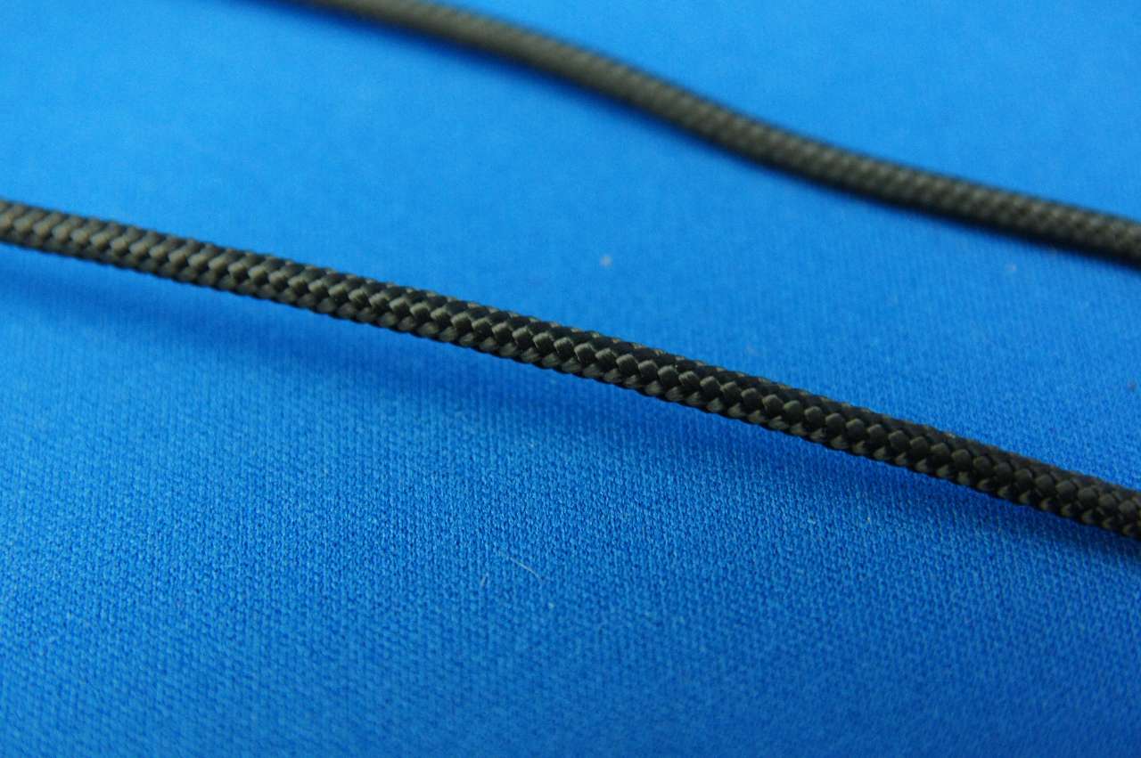 画像: ボガーロ＆クレメンテ・コントラバス用テールコードケブラー製テールピースロープ Bogaro&Clemente Tail Cord (Tail Gut)