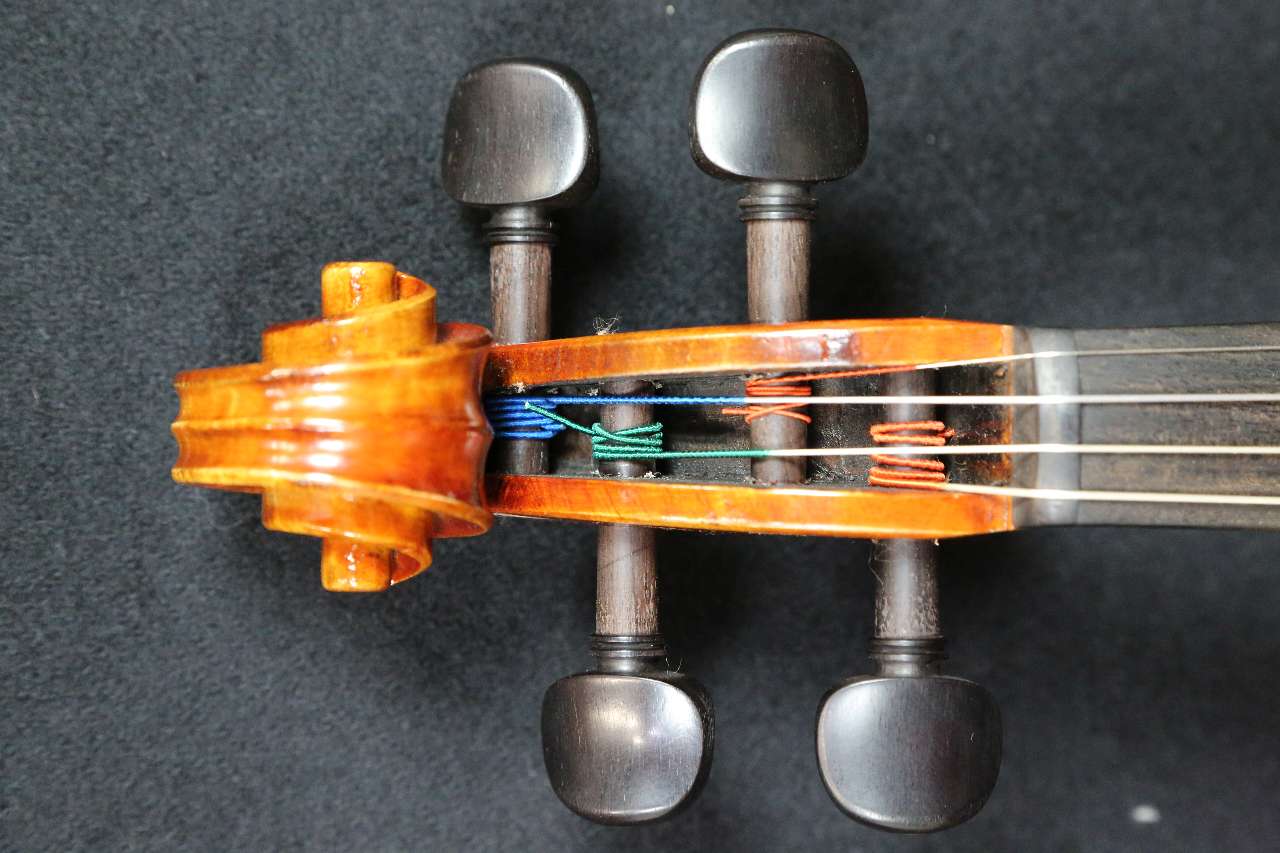 画像: Ma Zhibin工房アドバンスレベル・バイオリン・２ピースバック