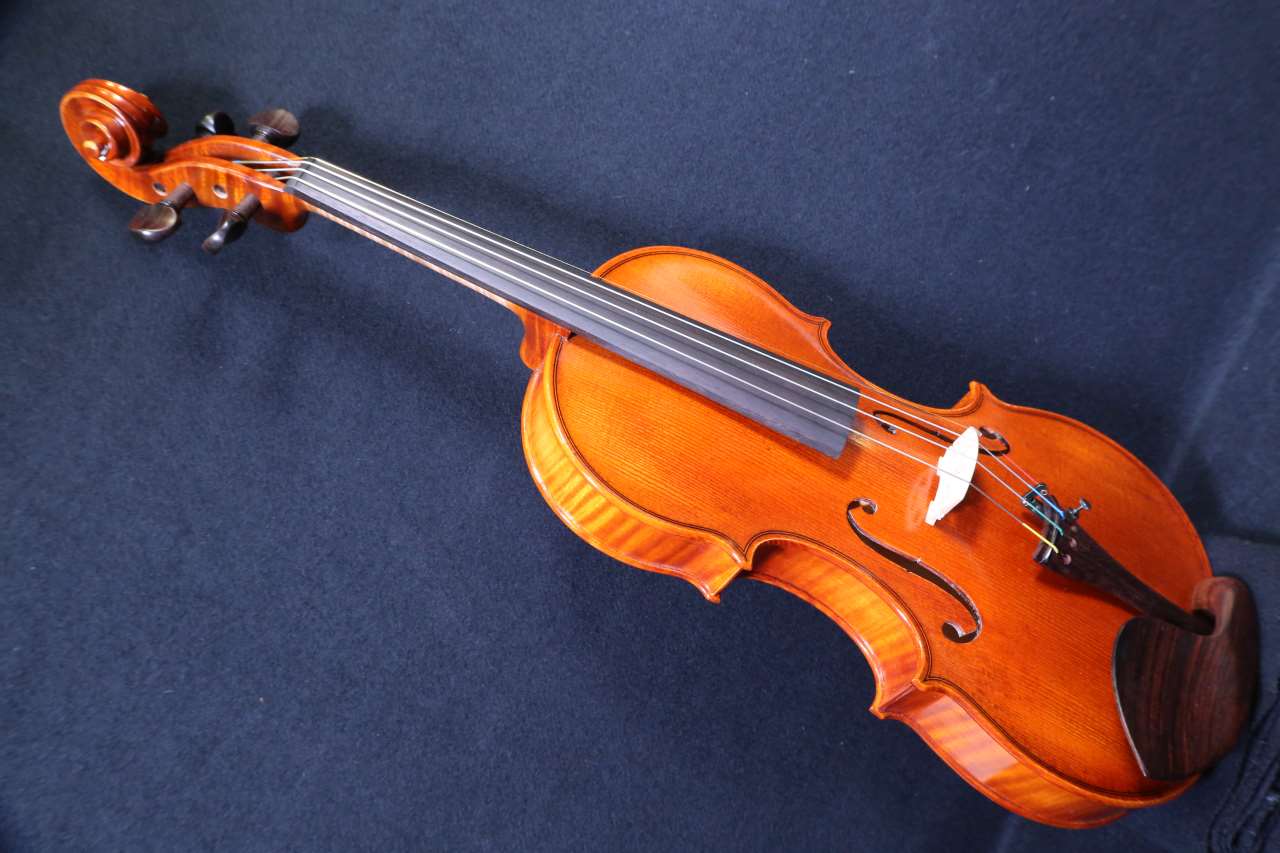 画像: カローラヘンデル工房 ガルネリモデルバイオリン ドイツ製マスタメイド  Carola Hendel violin Gurneri Model #204