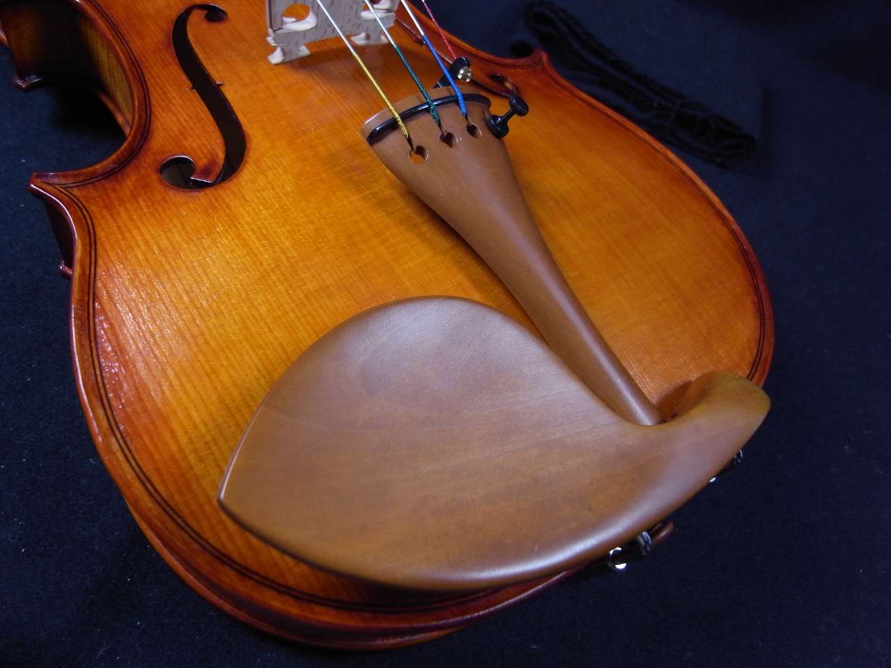 画像: カローラヘンデル工房 ストラディバリモデルバイオリン ドイツ製  Carola Hendel violin Stradivari Model #203