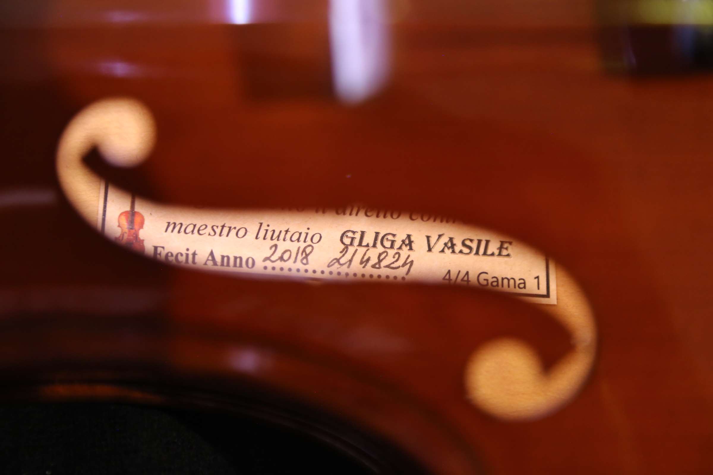 画像: グリガ バイオリン ガマI ４／４ Gliga Violin Gama I ルーマニア製