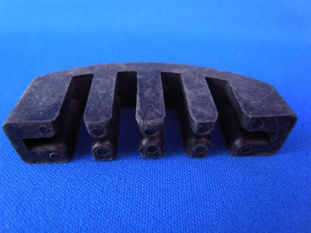 画像: バイオリンミュート　ウルトラ 分数サイズ3/4-1/2 Fractional Violin Mute Ultra