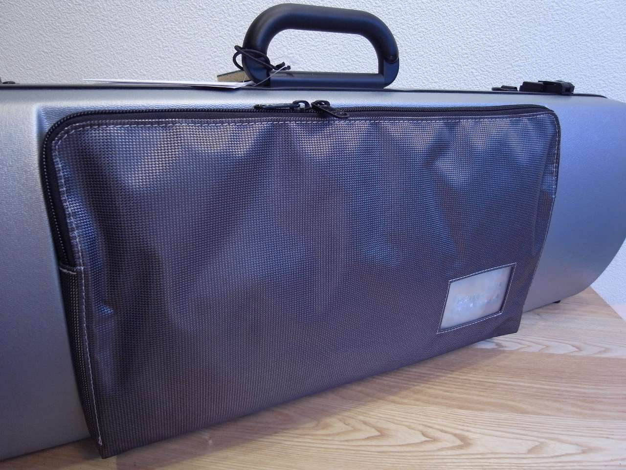 画像: ＢＡＭ ハイテック・バイオリンケース（シルバー）楽譜ポケット小付き２．２Ｋｇ BAM Hightech violin case 2011XLS Silver