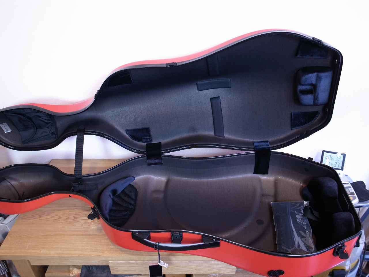 画像: ＢＡＭ ハイテック・スリム・チェロケースオレンジー ２．９Ｋｇ　BAM Hightech Slim Cello Case 1005XLORG