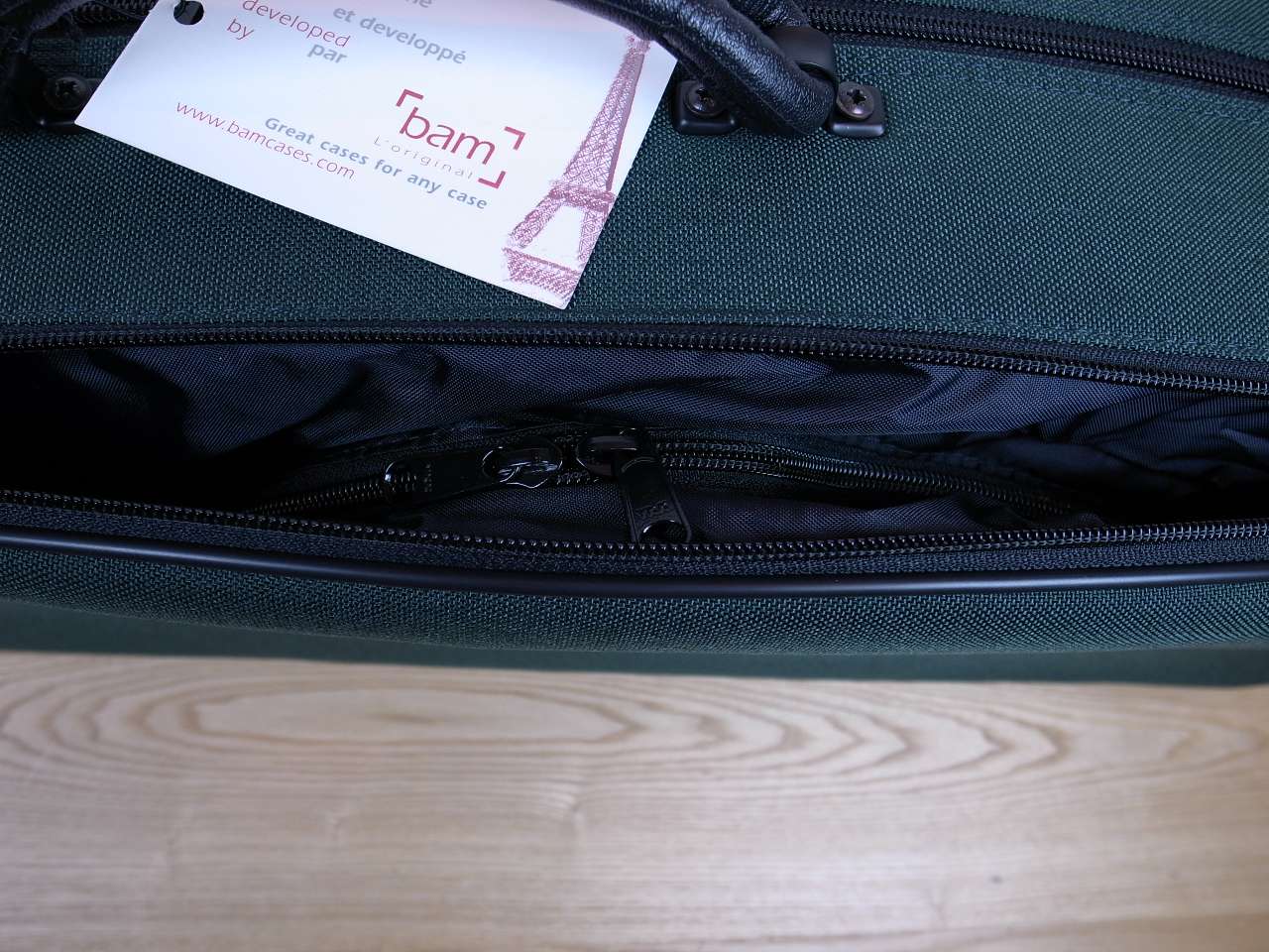 画像: ＢＡＭクラシックＩＩＩ・ハーフムーンバイオリンケース２．４Ｋｇ BAM classicIII violin case 5003S